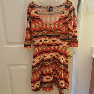Patterned Quarter Sleeve Dress